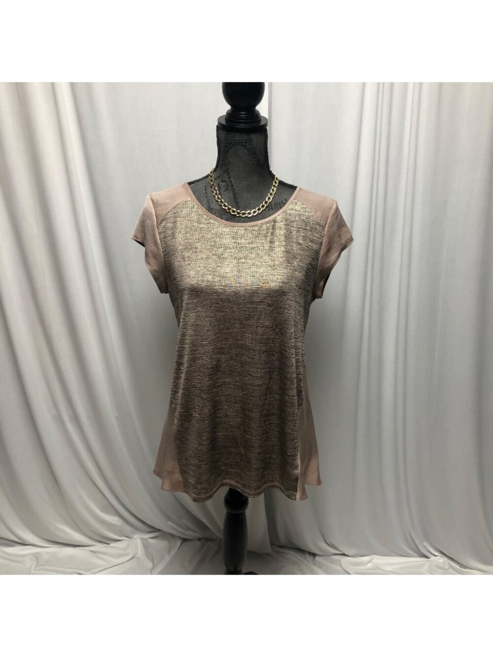 Apt 9 Top Womens Size Small Beige Metallic Short Sleeve Shirt Peplum Back